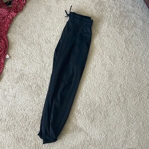 Zyia joggers